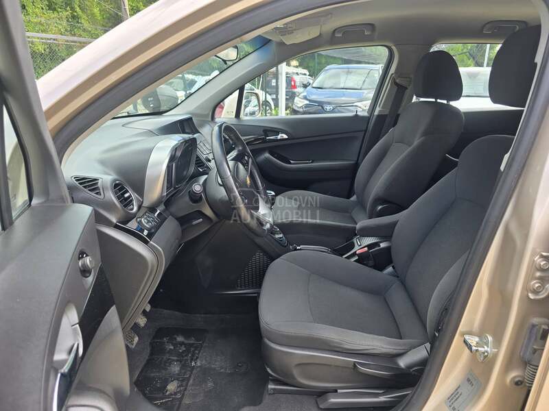 Chevrolet Orlando 7 sedista