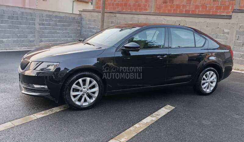 Škoda Octavia 1,6 DSG