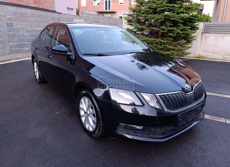 Škoda Octavia 1,6 DSG