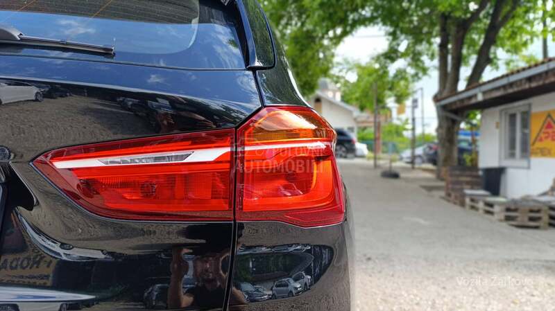 BMW X1 1.5 Virtual
