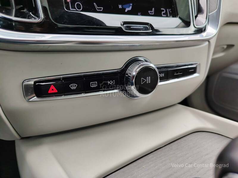 Volvo V60 Cross Country B4 AWD PRO A/T