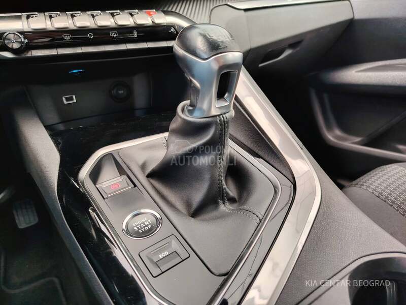 Peugeot 3008 1.2 ACTIVE BUSINESS