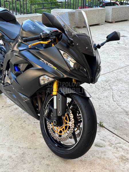 Kawasaki 636 zx6r abs