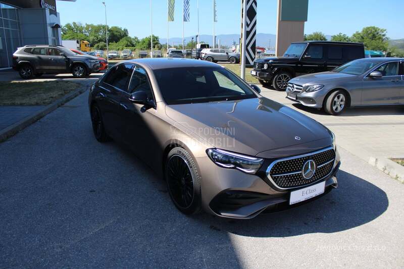 Mercedes Benz E 220 AMG