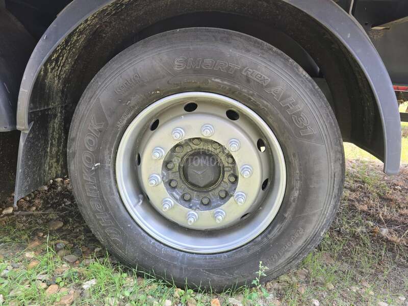 Schwarzmuller J SERIE