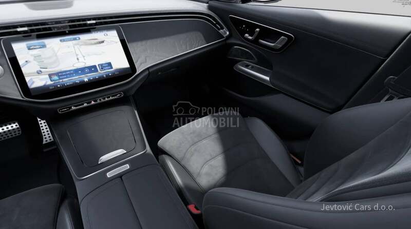 Mercedes Benz E 220 AMG