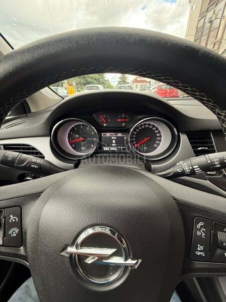 Opel Astra K 