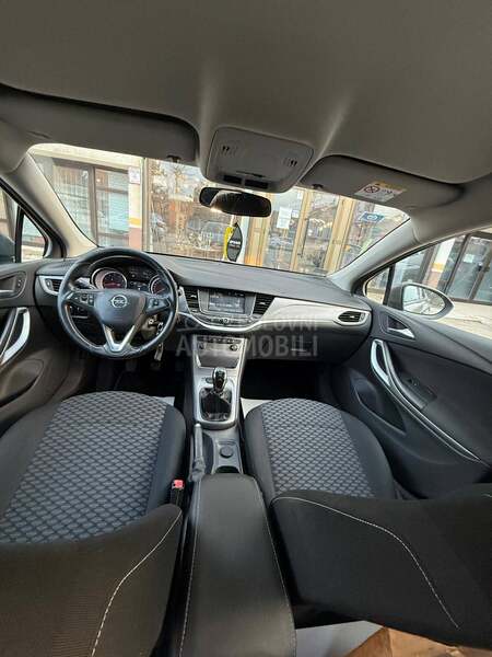 Opel Astra K 