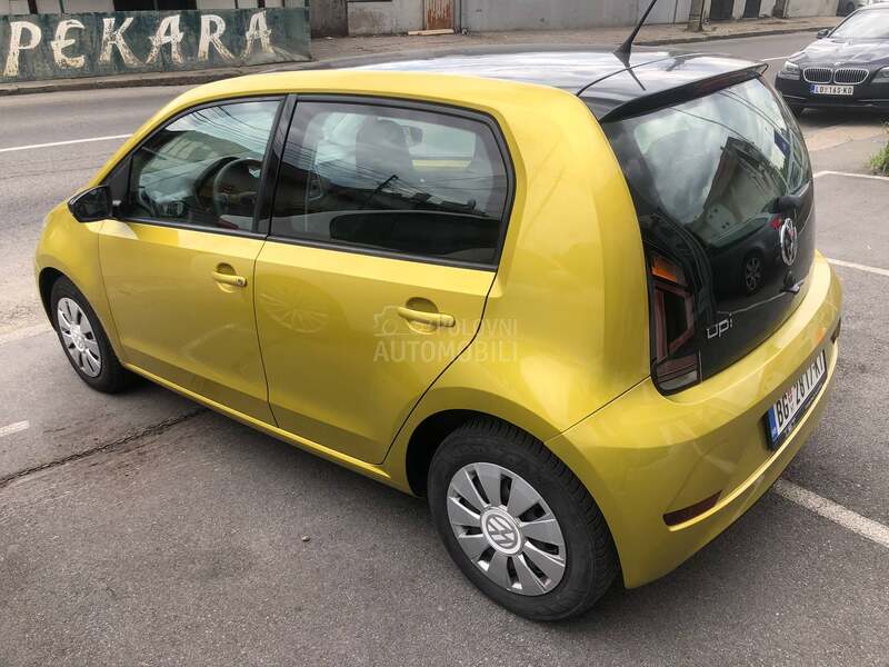 Volkswagen up! 1.0MPI/SWICA/