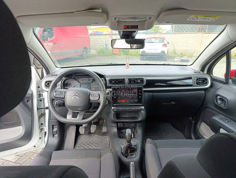Citroen C3 bussiness 1.2I 82