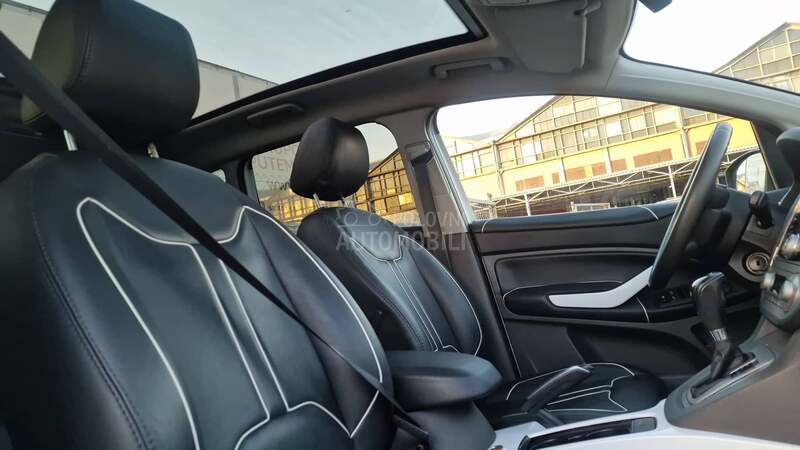 Ford Kuga AUT0M/PAN0R/4x4