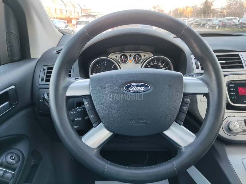 Ford Kuga AUT0M/PAN0R/4x4
