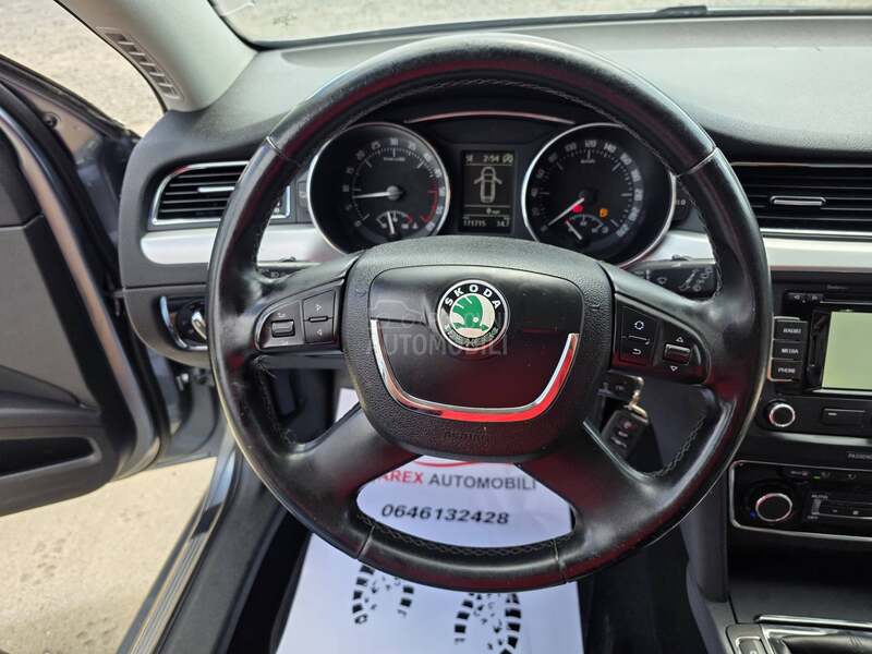 Škoda Superb 1.6 TDI N.A.V.I