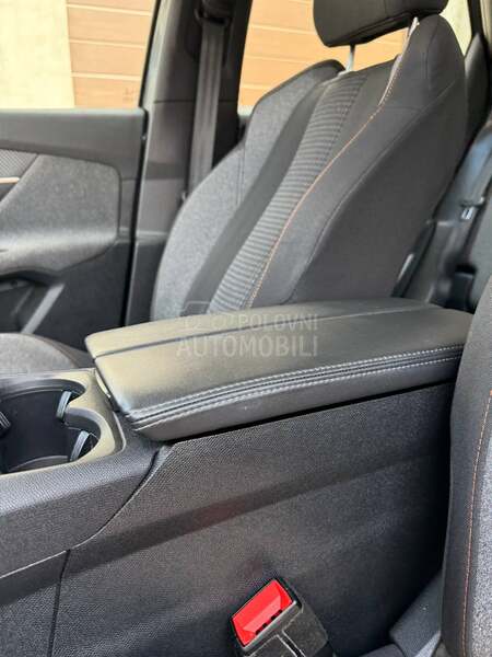 Peugeot 3008 1.5HDI ReStyleKAONOV