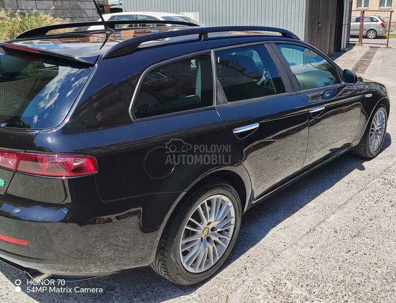 Alfa Romeo 159 