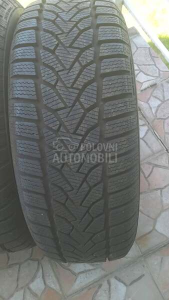 Uniroyal 205/60 R16 Zimska