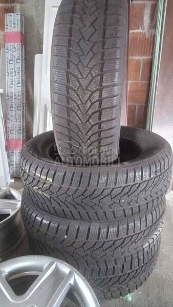 Uniroyal 205/60 R16 Zimska