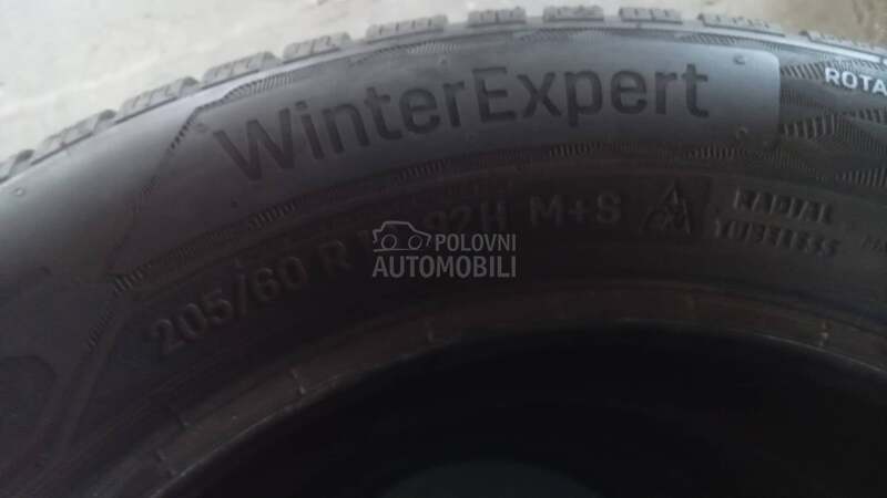 Uniroyal 205/60 R16 Zimska