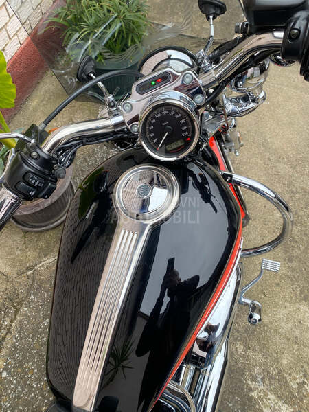 Harley Davidson sportster xl1200c 105