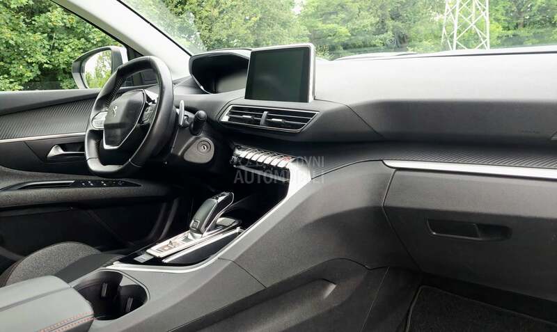 Peugeot 3008 1.2 ACTIVE BUSINESS