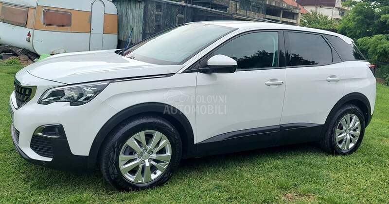 Peugeot 3008 1.2 ACTIVE BUSINESS
