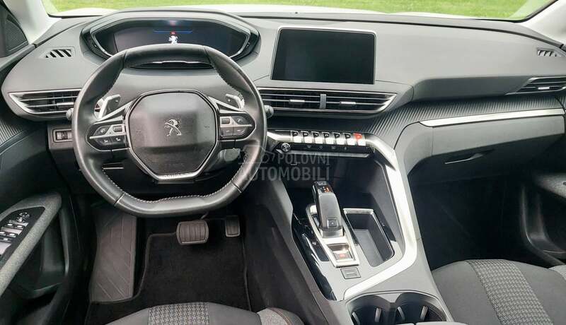 Peugeot 3008 1.2 ACTIVE BUSINESS