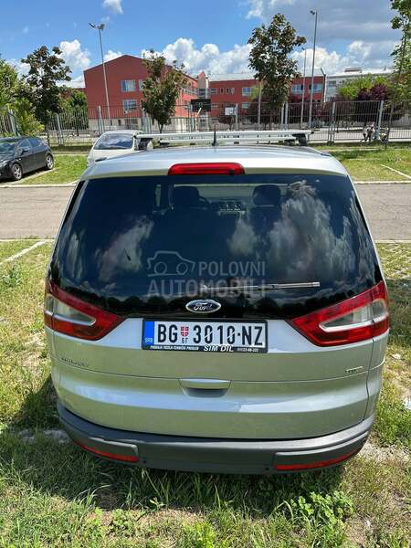 Ford Galaxy 
