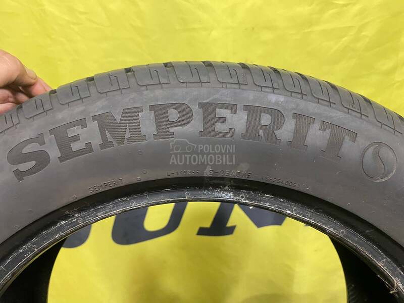 Semperit 225/55 R17 Letnja