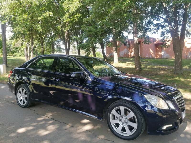 Mercedes Benz E 220 2.2 CDI