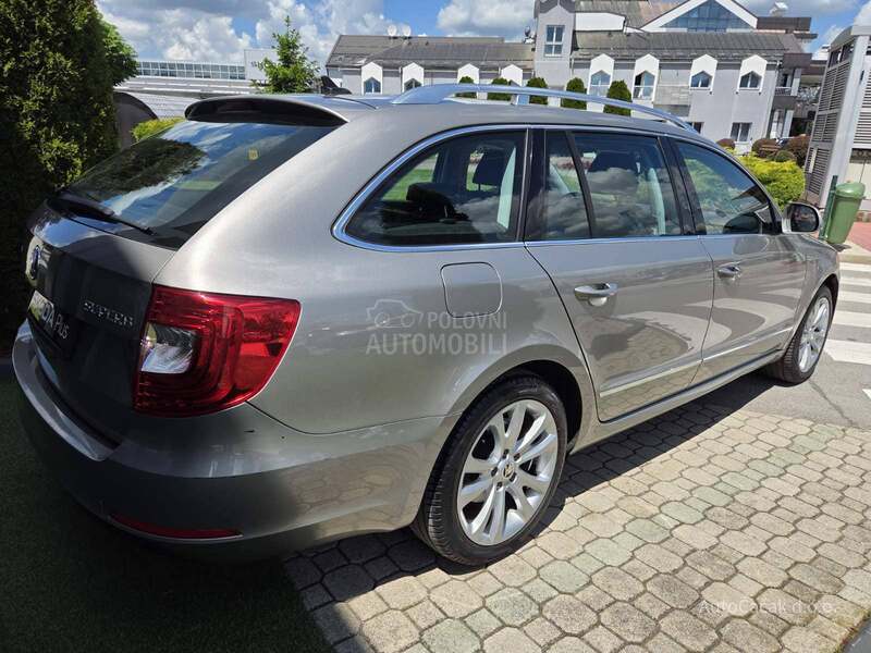 Škoda Superb REZERVISAN