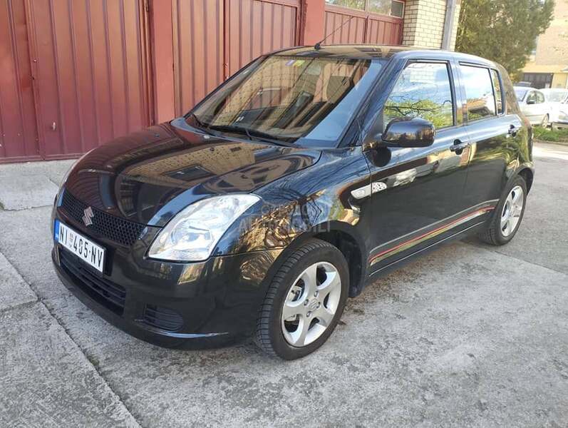Suzuki Swift 1,3