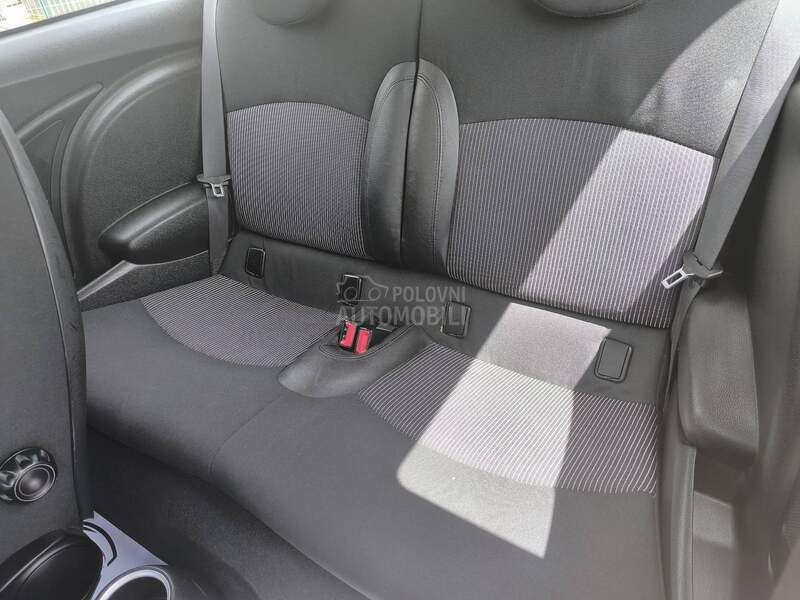 MINI Cooper 1.6 D