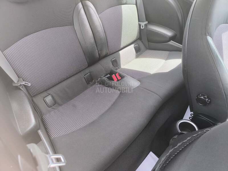 MINI Cooper 1.6 D