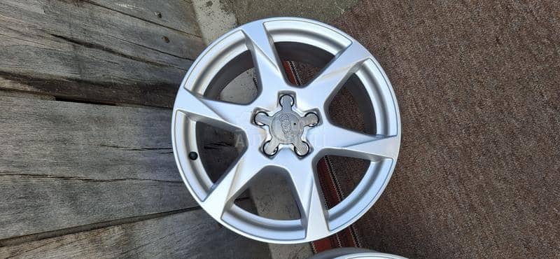 Aluminijumske felne audi b8 orginal 17" 5 x 112