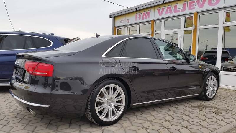 Audi A8 3.0 QUATTRO/KA0 N0V
