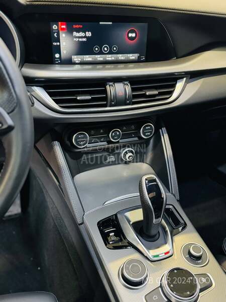 Alfa Romeo Stelvio 2.0t Veloce