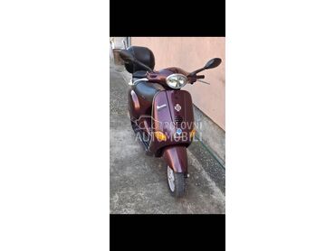 Piaggio Vespa ET4