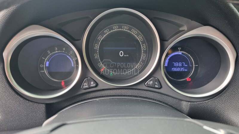 Citroen DS4 1.6 E-HDi 2013