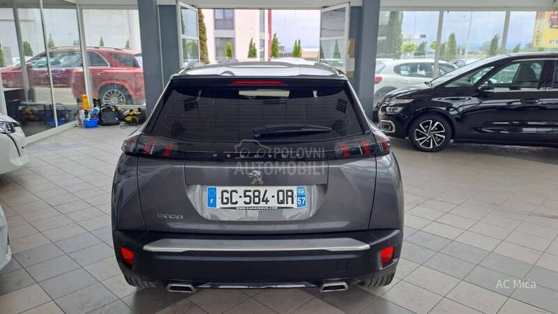 Peugeot 2008 1.2 PURE NAV LED ALU