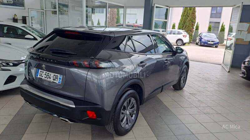 Peugeot 2008 1.2 PURE NAV LED ALU
