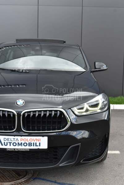 BMW X2 sDrive 18i AT