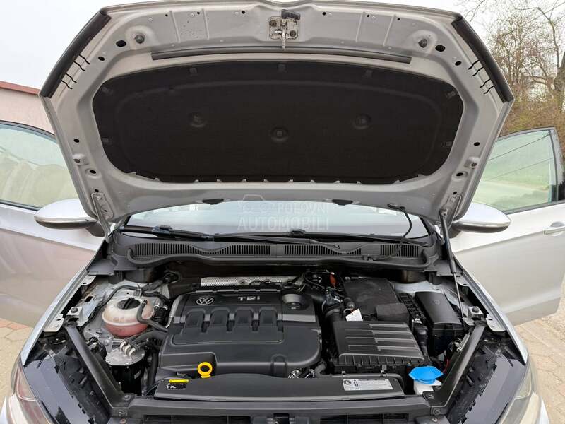Volkswagen Golf Sportsvan 1,6tdi/6.6k.w/nov