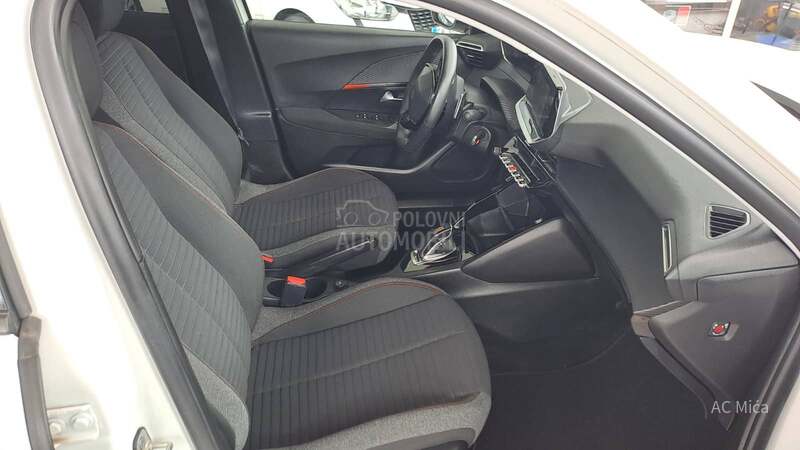 Peugeot 2008 1.2 PURE NAV AUT ALU