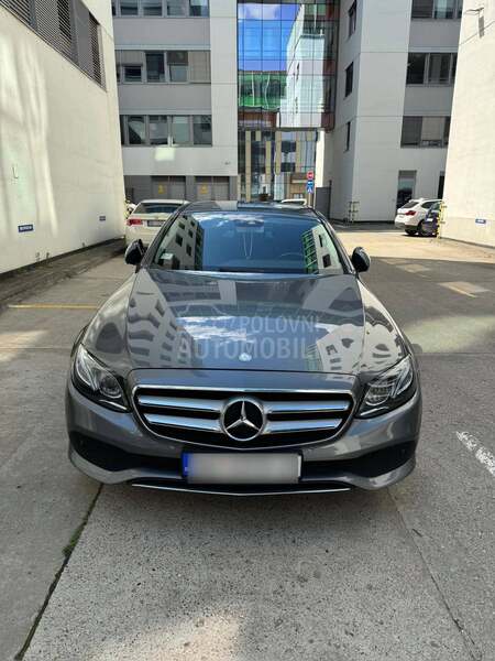 Mercedes Benz E 220 
