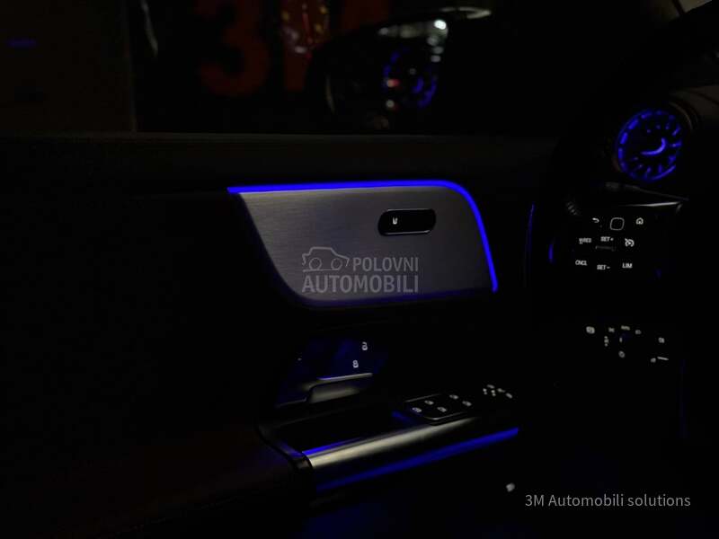 Mercedes Benz GLA 200 D/AMG/MULTIBEAM/PANO