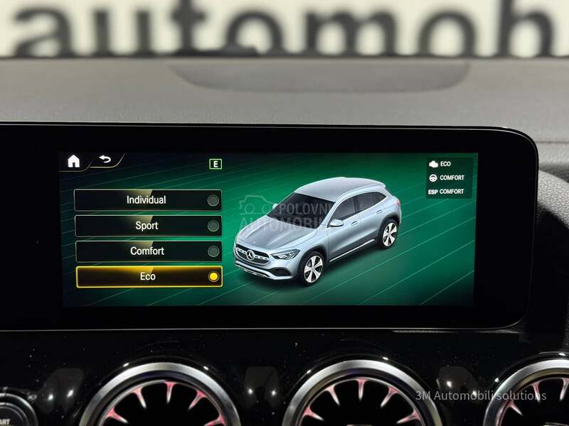 Mercedes Benz GLA 200 D/AMG/MULTIBEAM/PANO