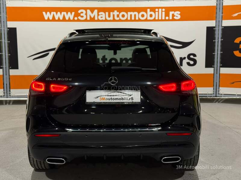 Mercedes Benz GLA 200 D/AMG/MULTIBEAM/PANO