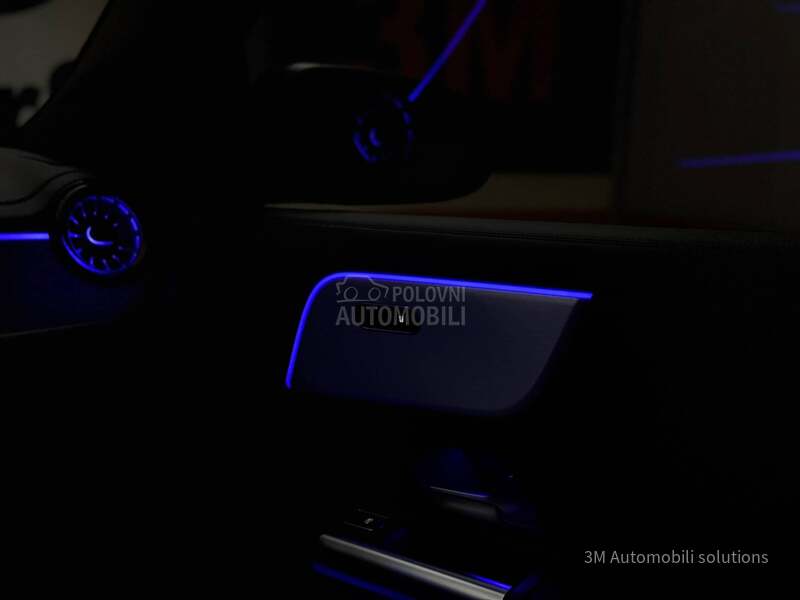 Mercedes Benz GLA 200 D/AMG/MULTIBEAM/PANO