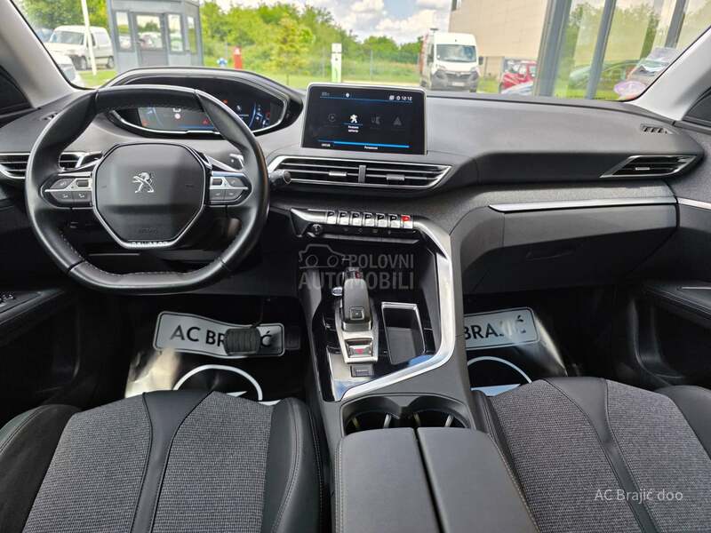 Peugeot 3008 1.2 Allure AT