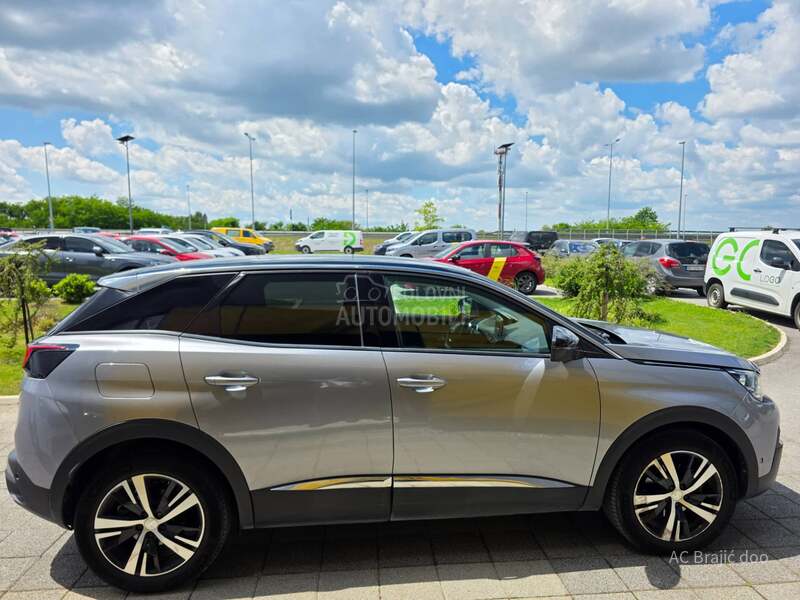 Peugeot 3008 1.2 Allure AT